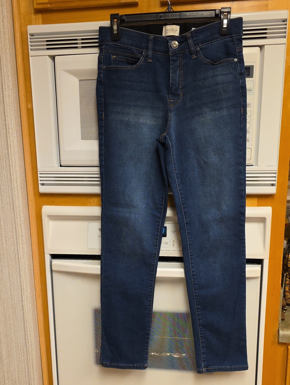 Angels Skinny Jeans in Dark Indigo Wash, Size 6/28